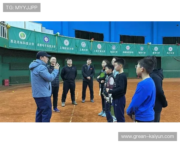 网球俱乐部建立基层教练员交流与成长平台，网球教练员培训心得体会总结